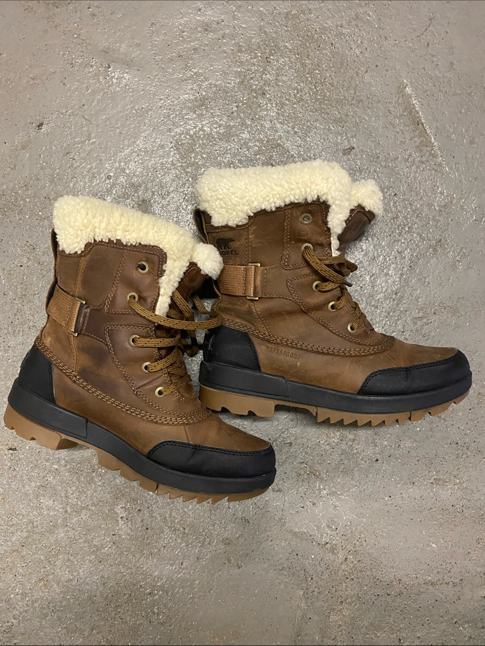 Sorel Women's Brown Leather Waterproof Winter Boots with Cream Shearling